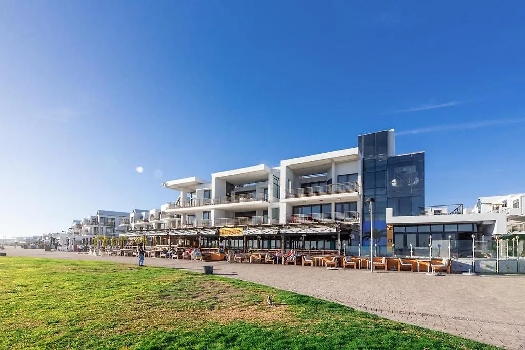 Modern Beachfront Eden On The Bay 210- 2 Bedroom, 2 Bathroom Bloubergstrand Apartment