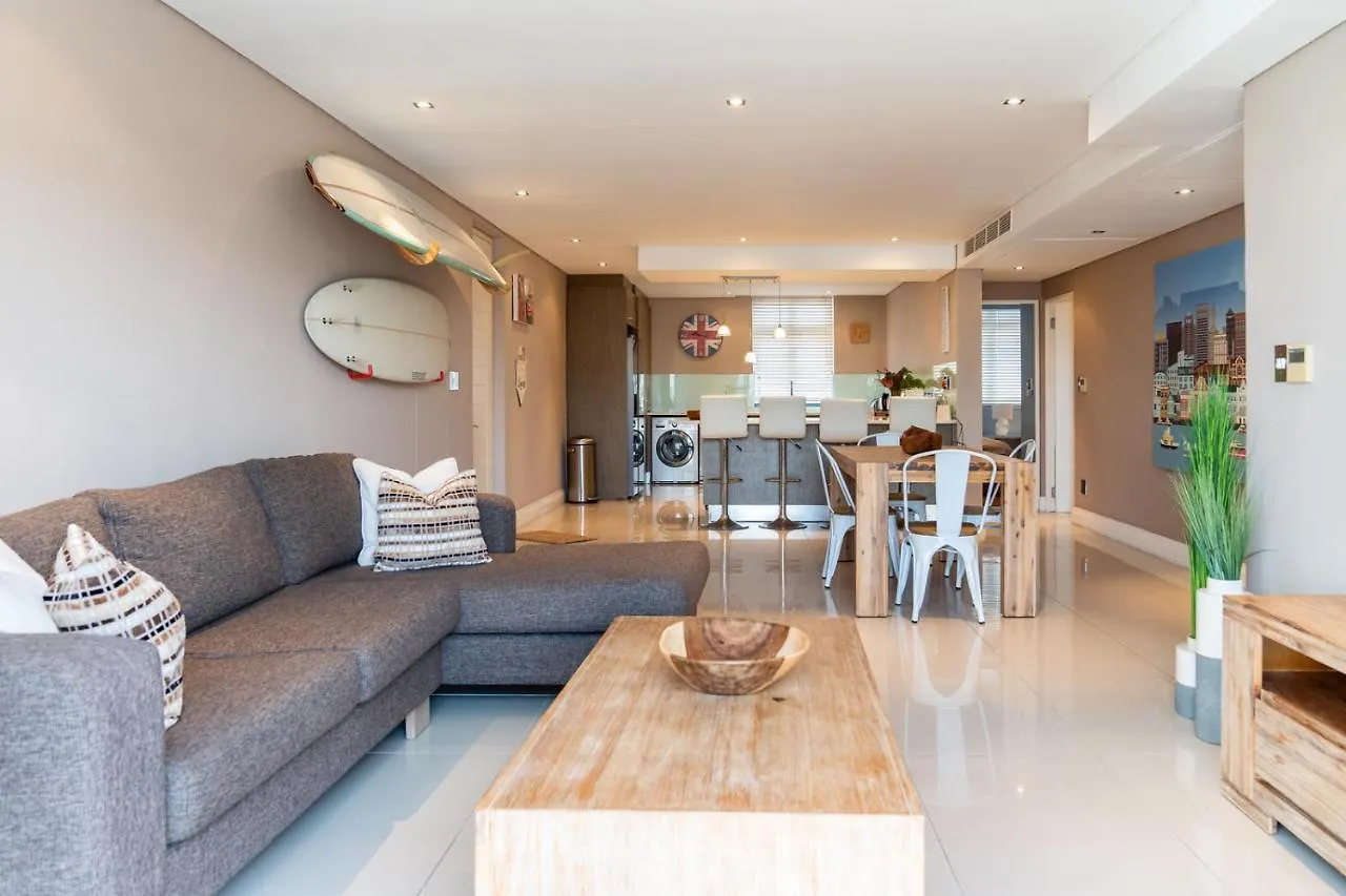 Modern Beachfront Eden On The Bay 210- 2 Bedroom, 2 Bathroom Bloubergstrand