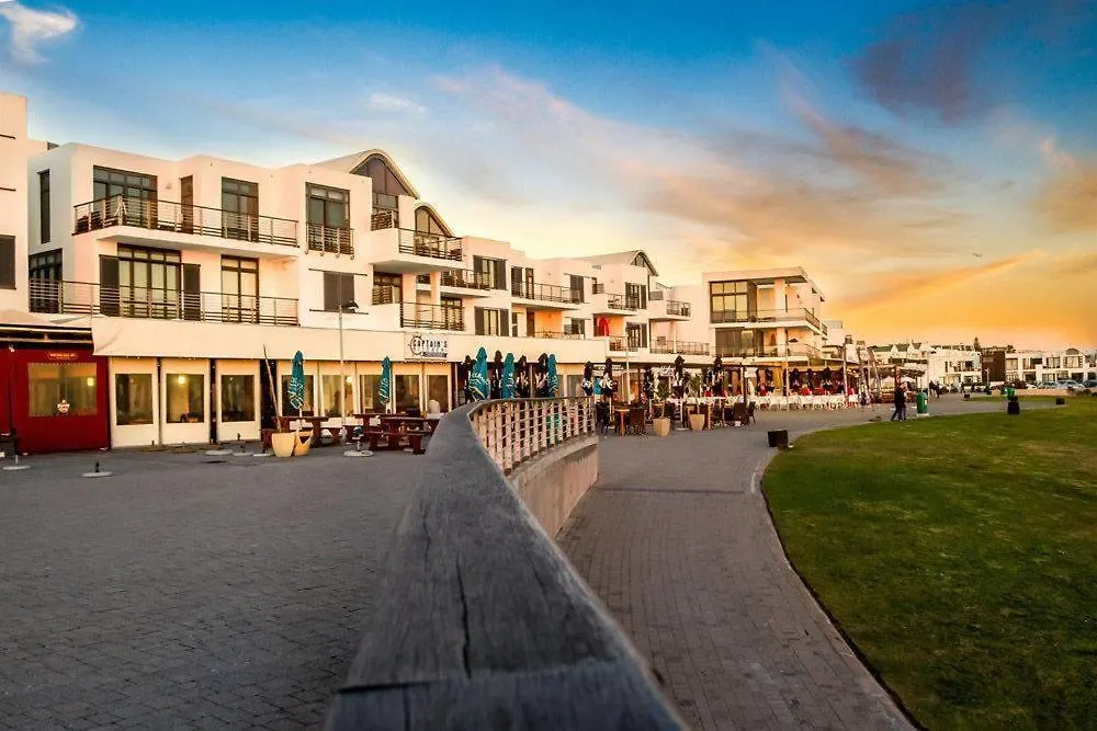 Apartment Modern Beachfront Eden On The Bay 210- 2 Bedroom, 2 Bathroom Bloubergstrand