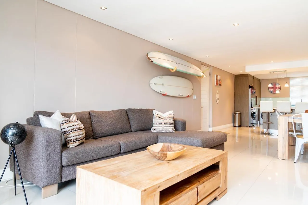 Modern Beachfront Eden On The Bay 210- 2 Bedroom, 2 Bathroom Bloubergstrand Apartment